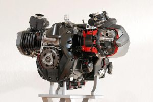 How does a motorcycle engine work