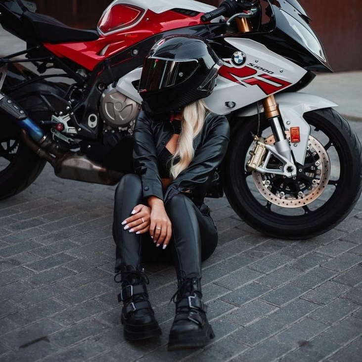 Looking for the best motorcycle for a girl