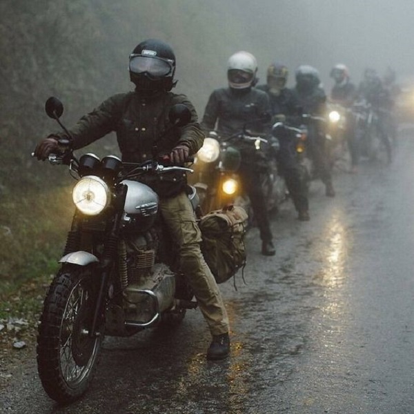 Wondering if riding a motorcycle in the rain is safe