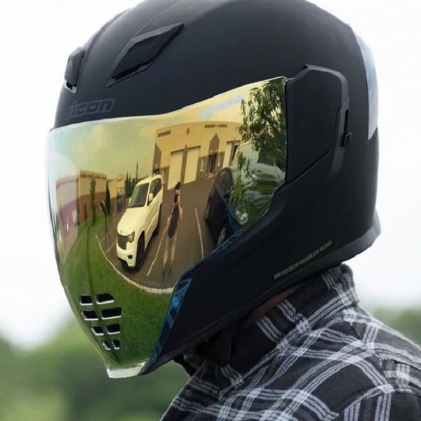 Find out which motorcycle helmet is considered the safest