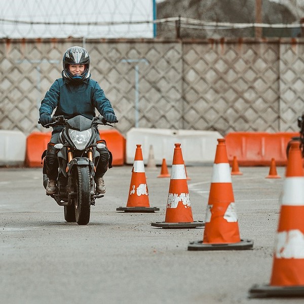 how old to get motorcycle license