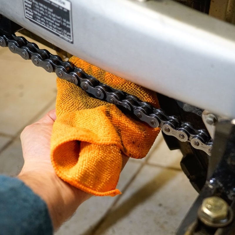 how to clean a motorcycle chain