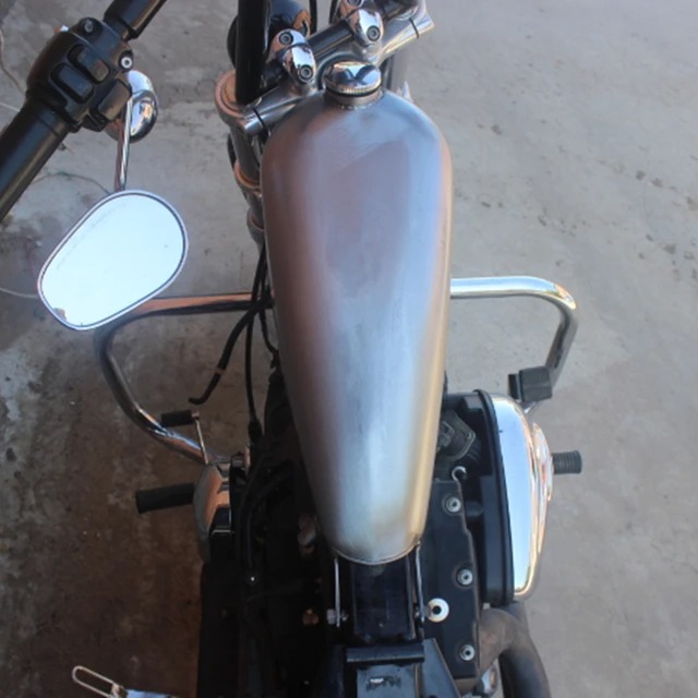 how to clean motorcycle gas tank