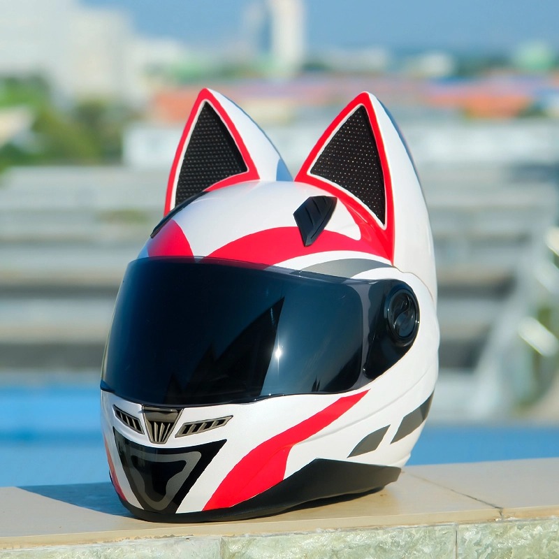 Bike helmet with cat ears