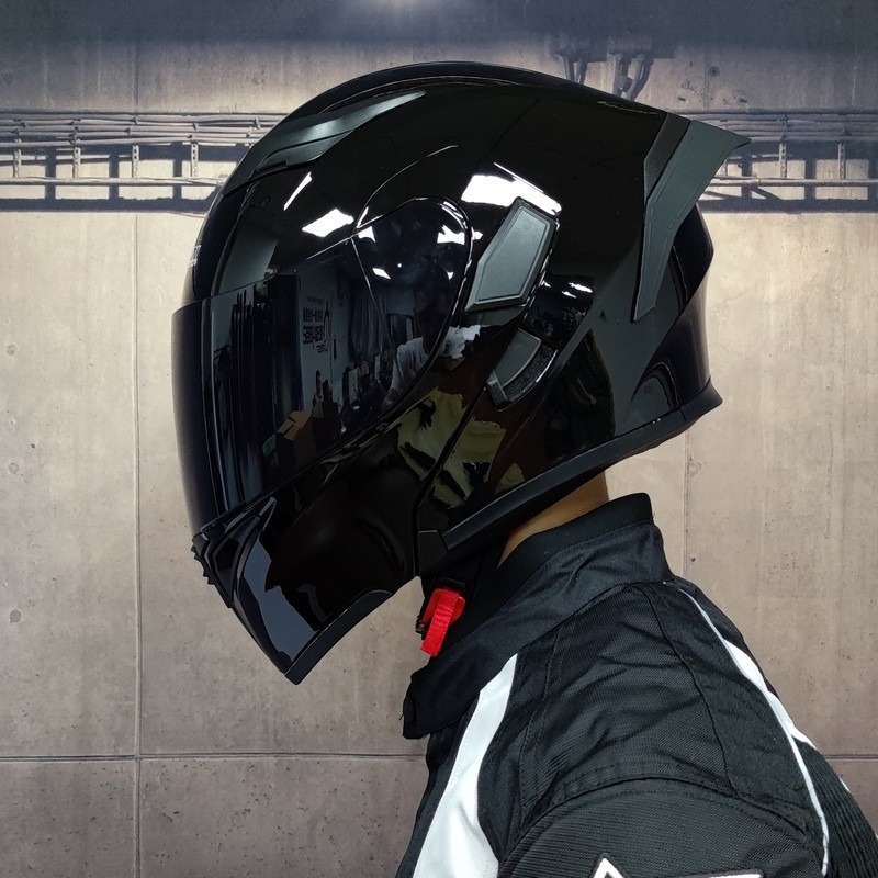 what are good motorcycle helmet brands