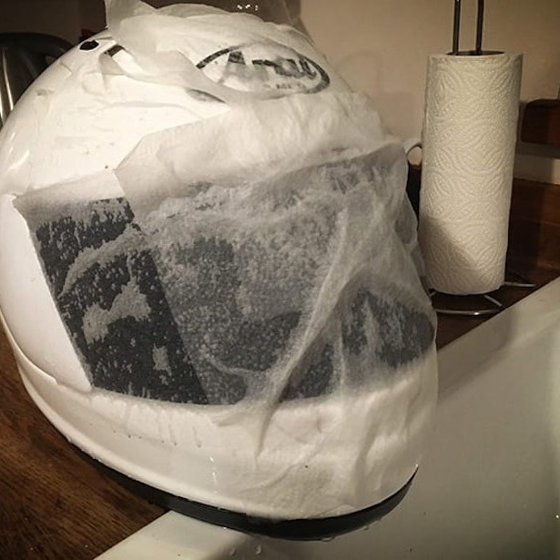 how to wash motorcycle helmet