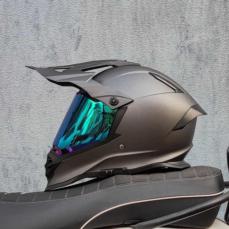 best adv helmet