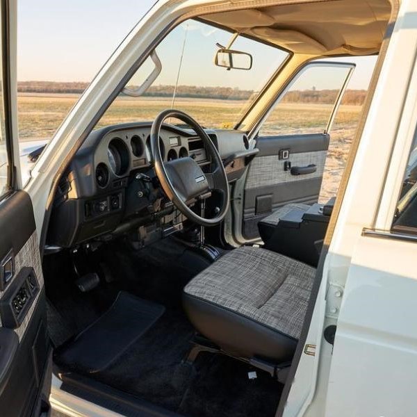 toyota fj62